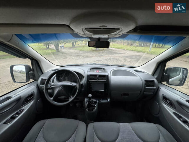 Сірий Сітроен Jumpy, об'ємом двигуна 2 л та пробігом 225 тис. км за 5850 $, фото 42 на Automoto.ua