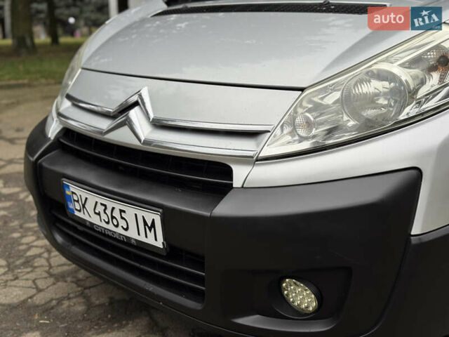 Сірий Сітроен Jumpy, об'ємом двигуна 2 л та пробігом 225 тис. км за 5850 $, фото 4 на Automoto.ua