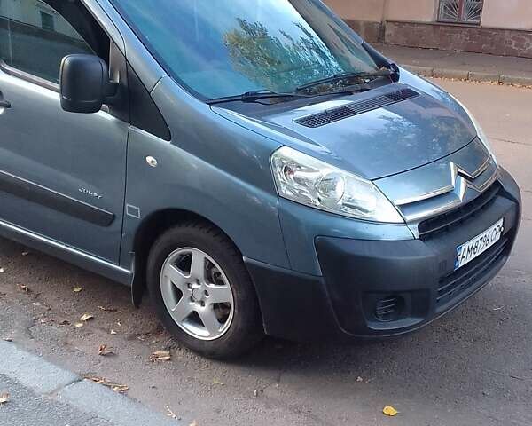 Серый Ситроен Jumpy, объемом двигателя 2 л и пробегом 335 тыс. км за 7200 $, фото 16 на Automoto.ua