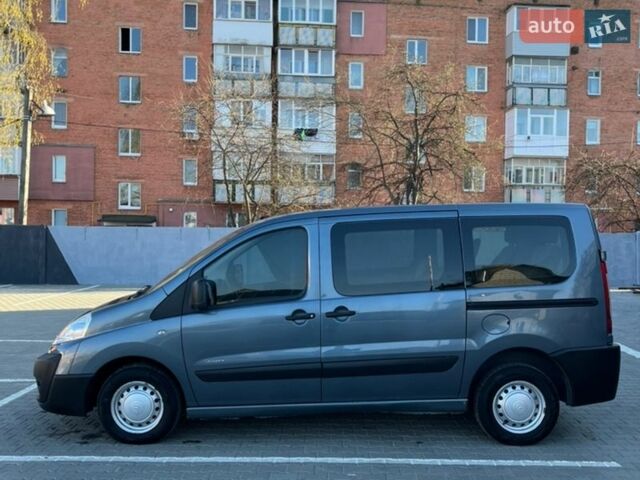 Серый Ситроен Jumpy, объемом двигателя 1.56 л и пробегом 236 тыс. км за 5950 $, фото 7 на Automoto.ua