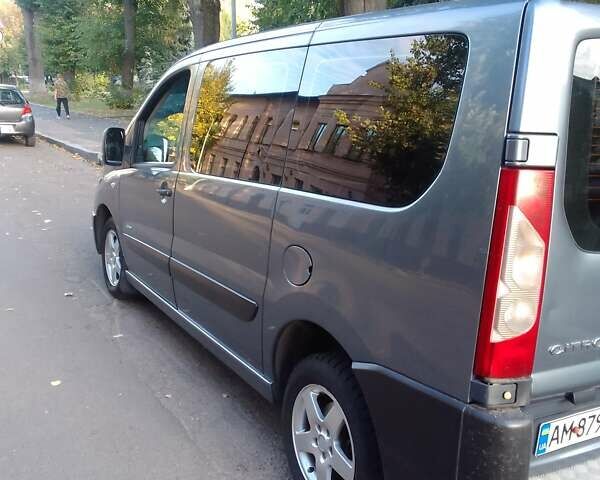 Серый Ситроен Jumpy, объемом двигателя 2 л и пробегом 335 тыс. км за 7200 $, фото 8 на Automoto.ua