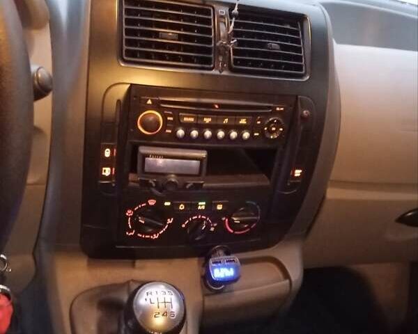 Сірий Сітроен Jumpy, об'ємом двигуна 2 л та пробігом 389 тис. км за 7150 $, фото 11 на Automoto.ua
