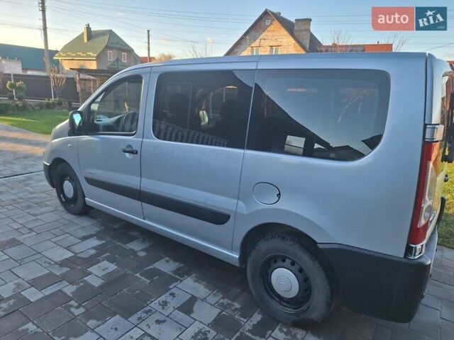 Серый Ситроен Jumpy, объемом двигателя 1.6 л и пробегом 284 тыс. км за 8100 $, фото 3 на Automoto.ua
