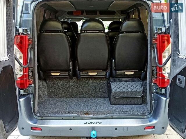 Серый Ситроен Jumpy, объемом двигателя 2 л и пробегом 304 тыс. км за 7800 $, фото 24 на Automoto.ua