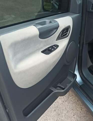 Сірий Сітроен Jumpy, об'ємом двигуна 2 л та пробігом 317 тис. км за 10500 $, фото 20 на Automoto.ua