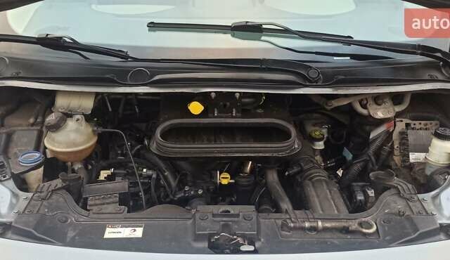 Сірий Сітроен Jumpy, об'ємом двигуна 2 л та пробігом 317 тис. км за 10500 $, фото 27 на Automoto.ua