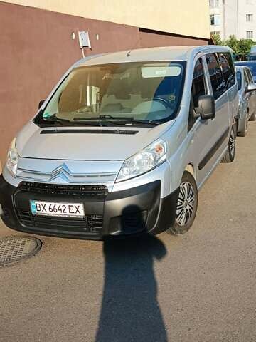 Серый Ситроен Jumpy, объемом двигателя 2 л и пробегом 242 тыс. км за 8999 $, фото 2 на Automoto.ua