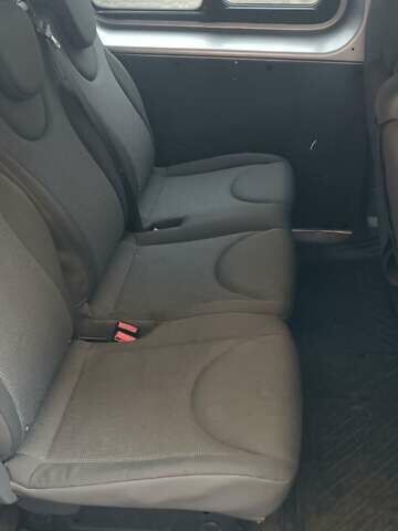 Серый Ситроен Jumpy, объемом двигателя 2 л и пробегом 242 тыс. км за 8999 $, фото 5 на Automoto.ua