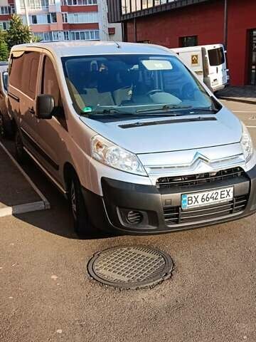 Серый Ситроен Jumpy, объемом двигателя 2 л и пробегом 242 тыс. км за 8999 $, фото 3 на Automoto.ua