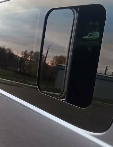 Сірий Сітроен Jumpy, об'ємом двигуна 2 л та пробігом 317 тис. км за 10500 $, фото 24 на Automoto.ua