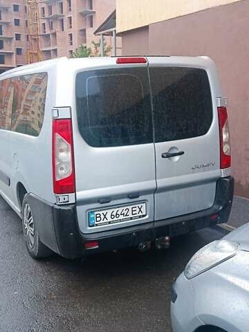 Серый Ситроен Jumpy, объемом двигателя 2 л и пробегом 242 тыс. км за 8999 $, фото 4 на Automoto.ua