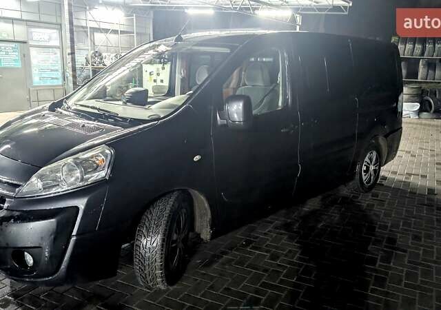 Серый Ситроен Jumpy, объемом двигателя 2 л и пробегом 150 тыс. км за 9600 $, фото 1 на Automoto.ua