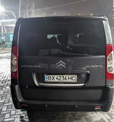 Серый Ситроен Jumpy, объемом двигателя 2 л и пробегом 150 тыс. км за 9600 $, фото 4 на Automoto.ua