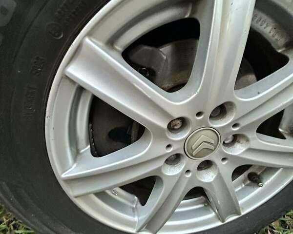 Сірий Сітроен Jumpy, об'ємом двигуна 2 л та пробігом 386 тис. км за 6300 $, фото 1 на Automoto.ua