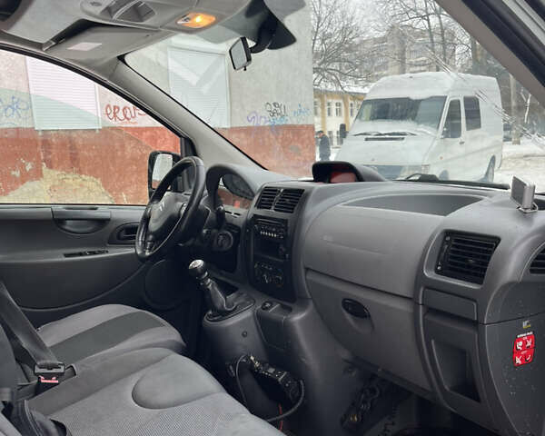 Сірий Сітроен Jumpy, об'ємом двигуна 2 л та пробігом 375 тис. км за 7800 $, фото 12 на Automoto.ua