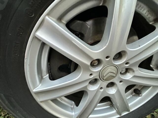 Серый Ситроен Jumpy, объемом двигателя 2 л и пробегом 386 тыс. км за 6300 $, фото 2 на Automoto.ua