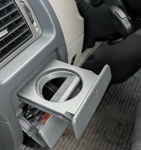 Серый Ситроен Jumpy, объемом двигателя 2 л и пробегом 150 тыс. км за 9600 $, фото 17 на Automoto.ua