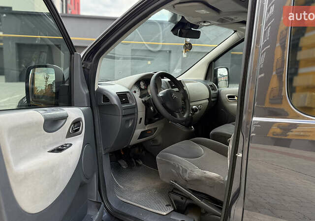 Сірий Сітроен Jumpy, об'ємом двигуна 2 л та пробігом 212 тис. км за 9950 $, фото 42 на Automoto.ua