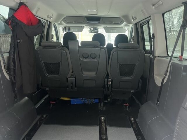 Сірий Сітроен Jumpy, об'ємом двигуна 2 л та пробігом 259 тис. км за 11500 $, фото 13 на Automoto.ua