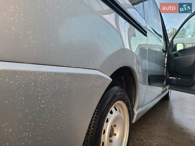 Сірий Сітроен Jumpy, об'ємом двигуна 2 л та пробігом 310 тис. км за 9000 $, фото 12 на Automoto.ua