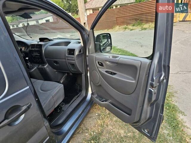 Сірий Сітроен Jumpy, об'ємом двигуна 2 л та пробігом 469 тис. км за 7200 $, фото 5 на Automoto.ua