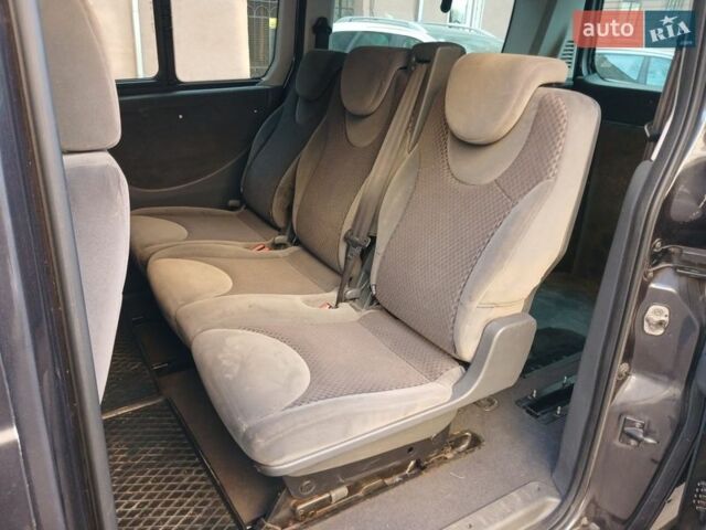 Серый Ситроен Jumpy, объемом двигателя 2 л и пробегом 175 тыс. км за 14200 $, фото 8 на Automoto.ua