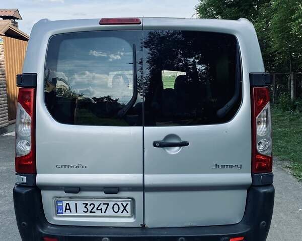 Серый Ситроен Jumpy, объемом двигателя 2 л и пробегом 337 тыс. км за 8600 $, фото 4 на Automoto.ua