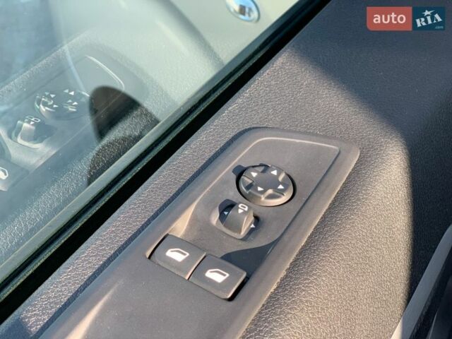 Сірий Сітроен Jumpy, об'ємом двигуна 2 л та пробігом 270 тис. км за 22900 $, фото 17 на Automoto.ua