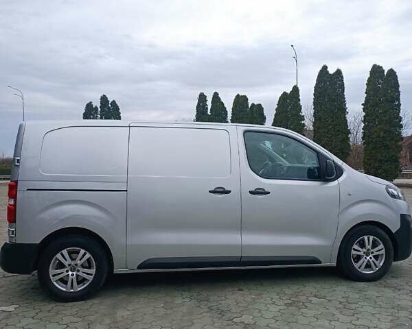 Серый Ситроен Jumpy, объемом двигателя 1.6 л и пробегом 177 тыс. км за 13800 $, фото 12 на Automoto.ua