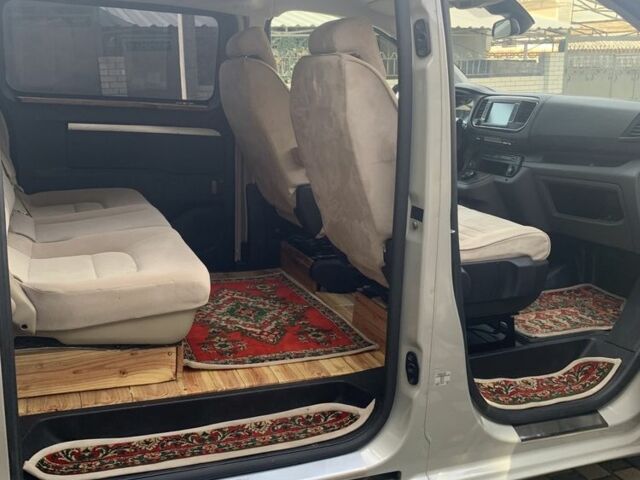 Сітроен Jumpy 2019 у Дніпро (Дніпропетровську) на Automoto.ua Сірий Сітроен Jumpy, об'ємом двигуна 2 л та пробігом 40 тис. км за 29500 $, фото 15 на Automoto.ua