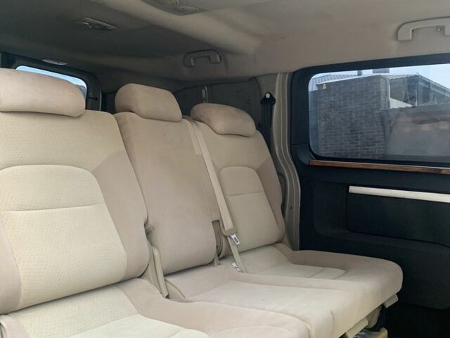 Сітроен Jumpy 2019 у Дніпро (Дніпропетровську) на Automoto.ua Сірий Сітроен Jumpy, об'ємом двигуна 2 л та пробігом 40 тис. км за 29500 $, фото 18 на Automoto.ua