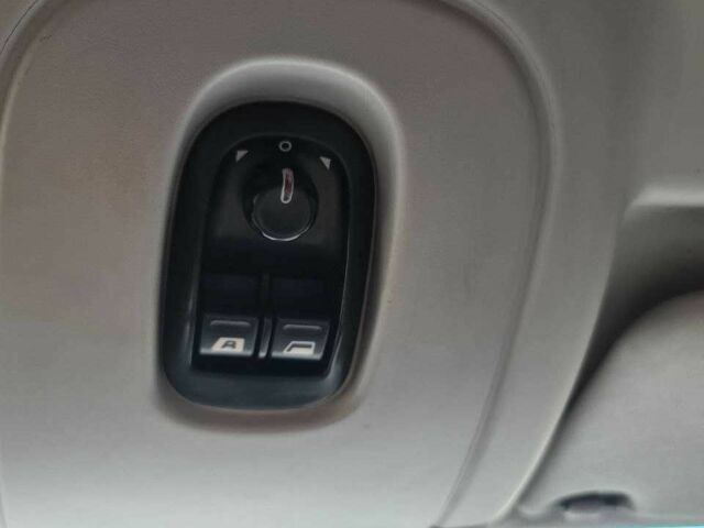 Серый Ситроен Jumpy, объемом двигателя 2 л и пробегом 525 тыс. км за 5200 $, фото 14 на Automoto.ua