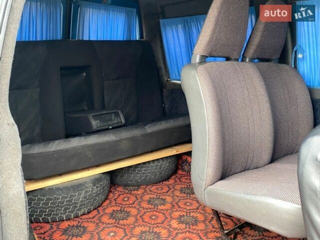 Синий Ситроен Jumpy, объемом двигателя 1.91 л и пробегом 340 тыс. км за 3000 $, фото 6 на Automoto.ua