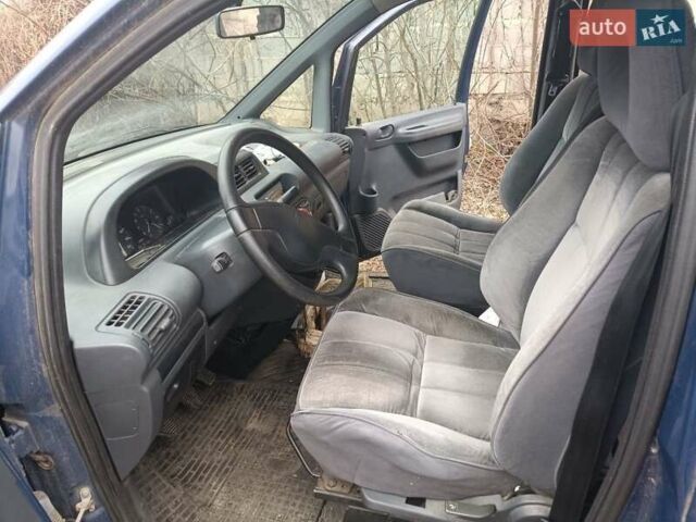 Синий Ситроен Jumpy, объемом двигателя 1.91 л и пробегом 325 тыс. км за 3400 $, фото 3 на Automoto.ua