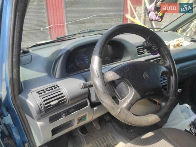 Синий Ситроен Jumpy, объемом двигателя 2 л и пробегом 372 тыс. км за 2600 $, фото 7 на Automoto.ua