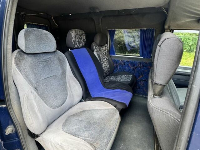 Синий Ситроен Jumpy, объемом двигателя 2 л и пробегом 300 тыс. км за 3299 $, фото 10 на Automoto.ua