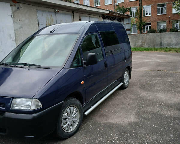 Синий Ситроен Jumpy, объемом двигателя 2 л и пробегом 320 тыс. км за 4500 $, фото 2 на Automoto.ua