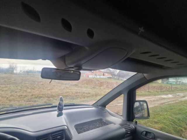 Синий Ситроен Jumpy, объемом двигателя 1.9 л и пробегом 306 тыс. км за 3650 $, фото 11 на Automoto.ua