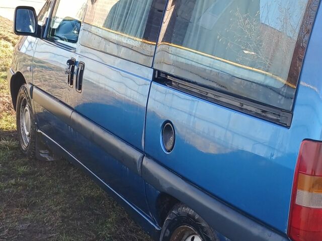 Синій Сітроен Jumpy, об'ємом двигуна 2 л та пробігом 392 тис. км за 3100 $, фото 3 на Automoto.ua