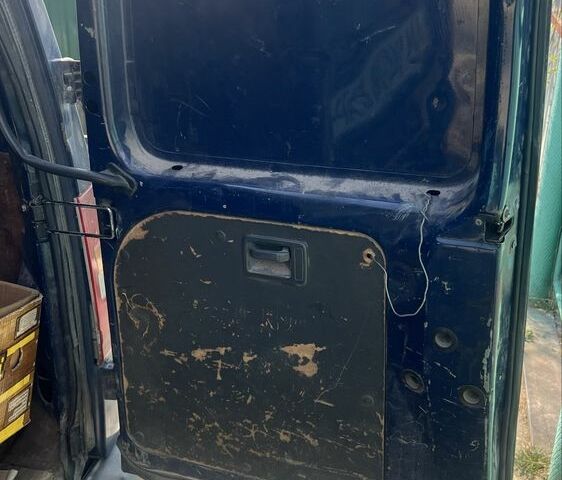 Синий Ситроен Jumpy, объемом двигателя 1.9 л и пробегом 250 тыс. км за 2450 $, фото 5 на Automoto.ua