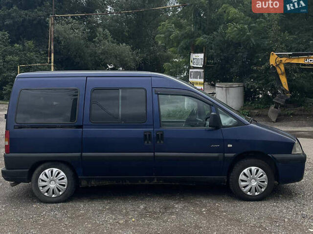 Сітроен Jumpy 2004 у Чернівцях на Automoto.ua Синій Сітроен Jumpy, об'ємом двигуна 2 л та пробігом 256 тис. км за 2900 $, фото 3 на Automoto.ua