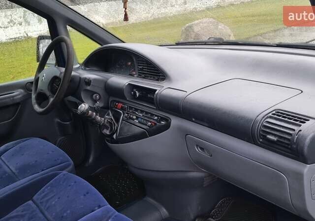 Синій Сітроен Jumpy, об'ємом двигуна 2 л та пробігом 300 тис. км за 3850 $, фото 24 на Automoto.ua