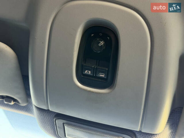 Синій Сітроен Jumpy, об'ємом двигуна 2 л та пробігом 483 тис. км за 4450 $, фото 25 на Automoto.ua