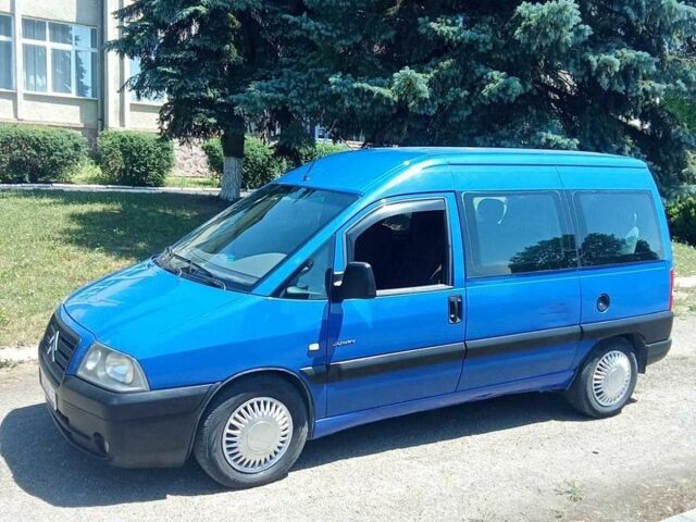 Синий Ситроен Jumpy, объемом двигателя 2 л и пробегом 490 тыс. км за 4500 $, фото 7 на Automoto.ua
