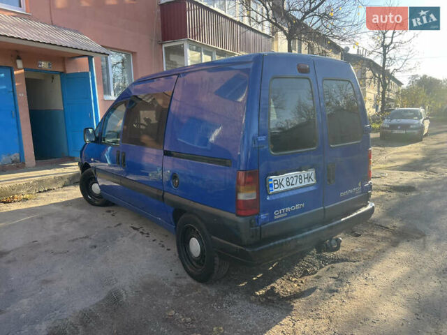 Синий Ситроен Jumpy, объемом двигателя 2 л и пробегом 275 тыс. км за 3900 $, фото 4 на Automoto.ua