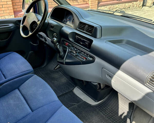 Синий Ситроен Jumpy, объемом двигателя 2 л и пробегом 470 тыс. км за 3100 $, фото 11 на Automoto.ua