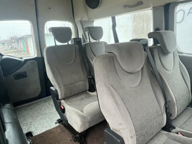 Синій Сітроен Jumpy, об'ємом двигуна 2 л та пробігом 249 тис. км за 8000 $, фото 6 на Automoto.ua