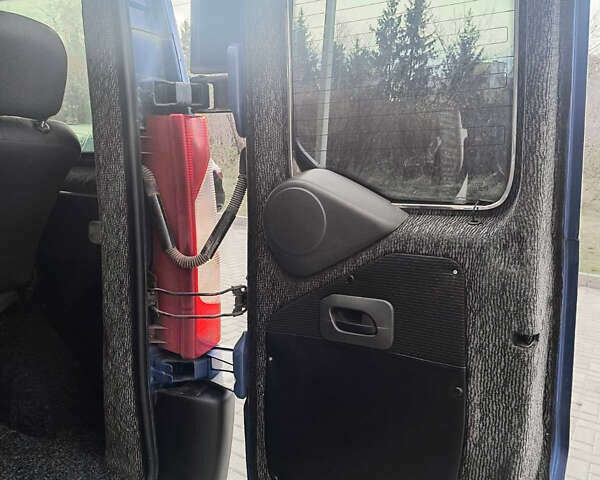 Синий Ситроен Jumpy, объемом двигателя 2 л и пробегом 224 тыс. км за 6200 $, фото 13 на Automoto.ua