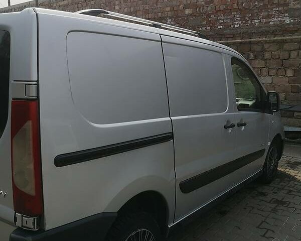 Синій Сітроен Jumpy, об'ємом двигуна 1.6 л та пробігом 262 тис. км за 5200 $, фото 7 на Automoto.ua