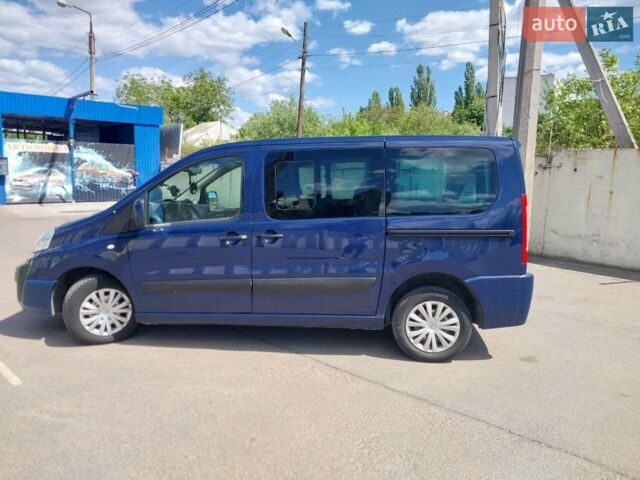 Синій Сітроен Jumpy, об'ємом двигуна 2 л та пробігом 220 тис. км за 11000 $, фото 4 на Automoto.ua
